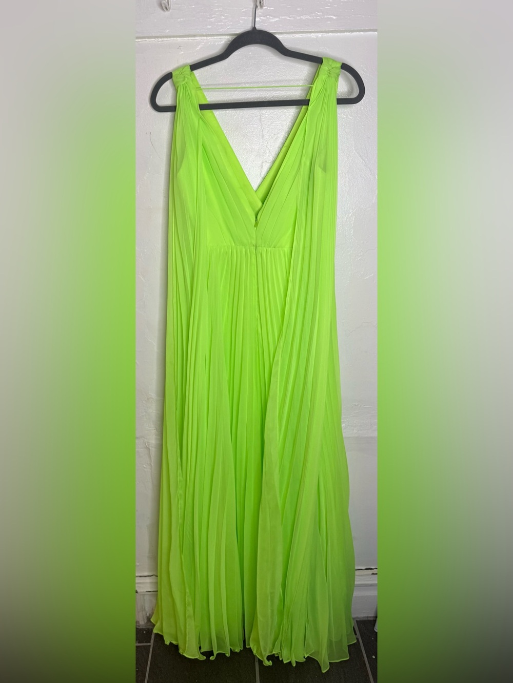 ML Monique Lhuillier Electric Neon Green Pleated Gown Maxi Dress New With Tags 8 - Picture 4 of 15